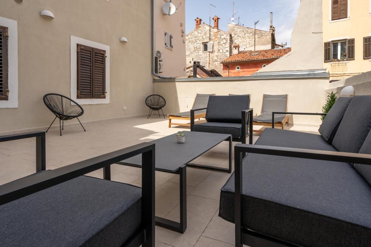 Aaa Apartments & Rooms Пула Екстериор снимка
